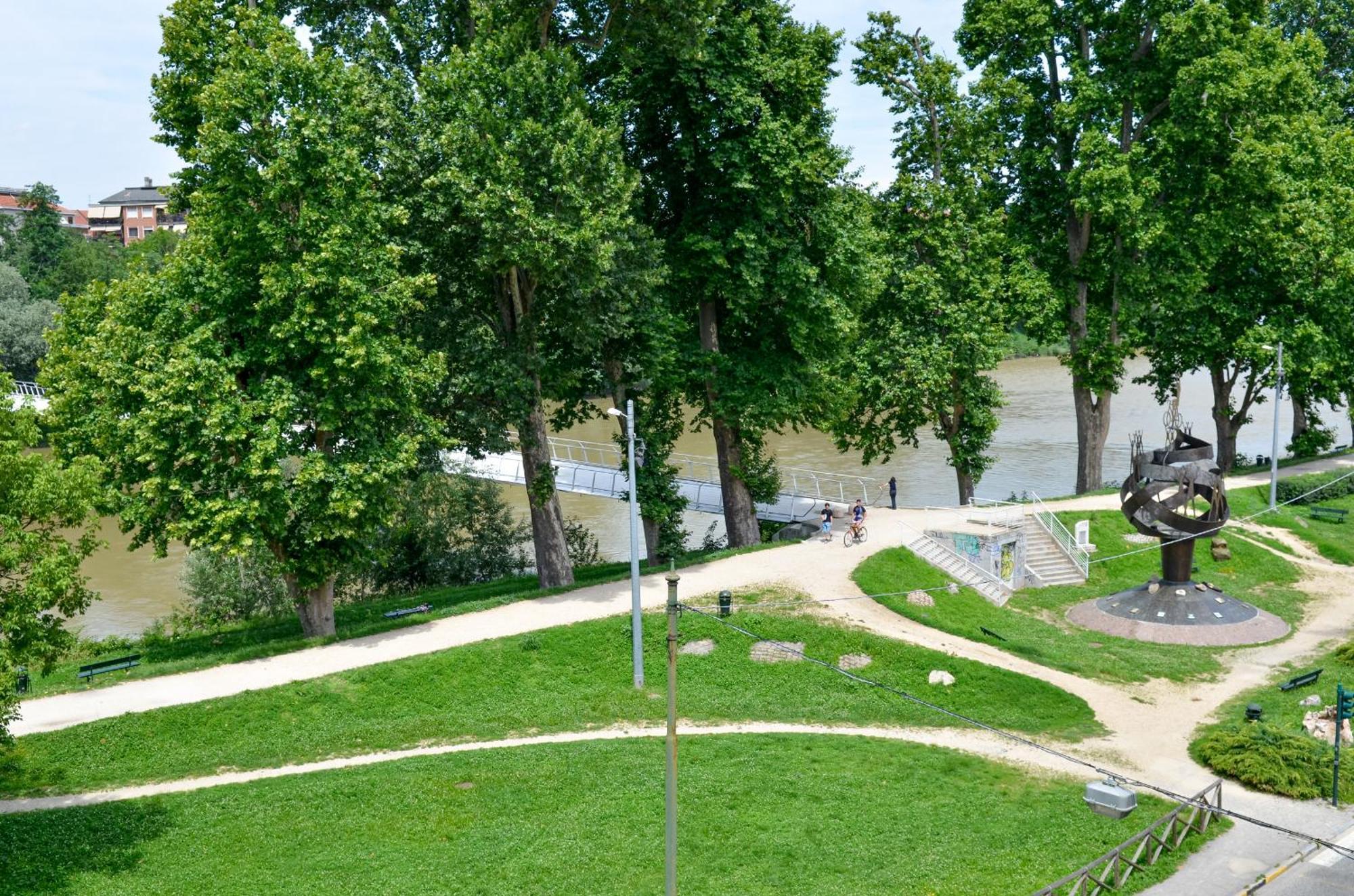 Appartamento Casa Dei Puzzle - Jigsaw House Torino Esterno foto